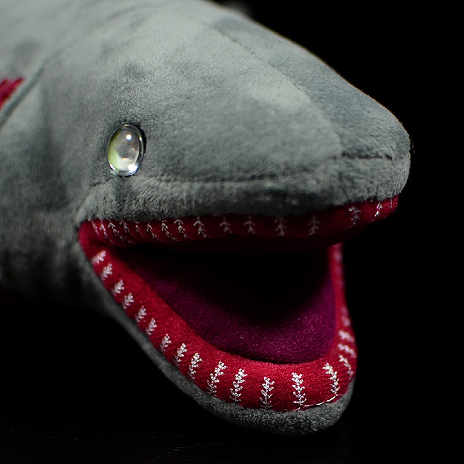 Realistic Frilled Shark Plush Toy, Simulation Grey Lifelike Frilled Six Gill Shark Stuffed Toys