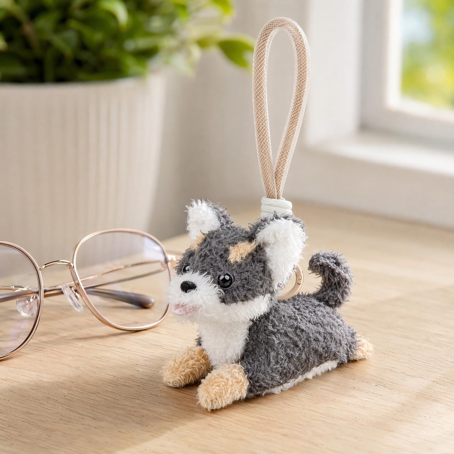 Cute Dog Plush Keychain, Soft Stuffed Animal Dog Charm, for Birthday, Party Favors, Holiday Gifting